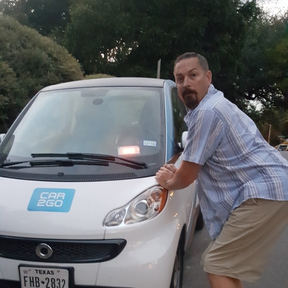 Meet your Posher, Marc